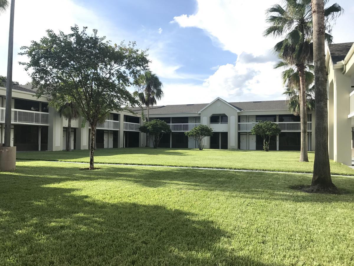 Greenpoint Hotel Kissimmee Eksteriør billede